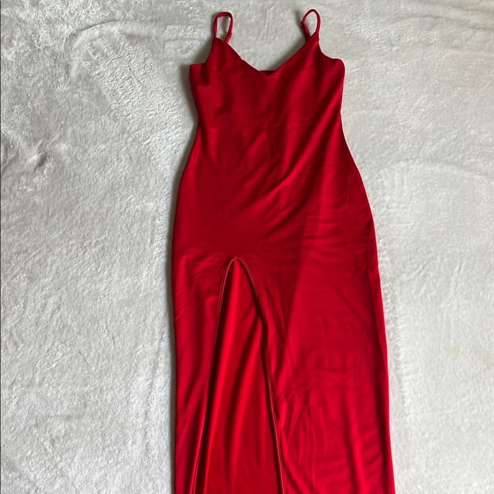 Elegant Red Spaghetti Strap Dress